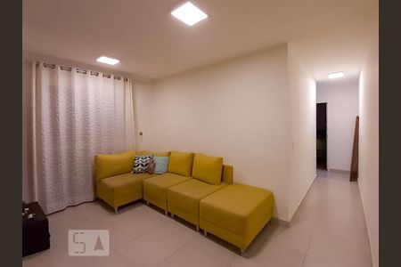 Sala de apartamento para alugar com 2 quartos, 58m² em Jardim Flor da Montanha, Guarulhos