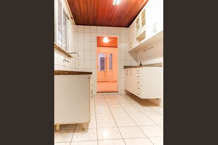 Casa à venda com 150m², 2 quartos e 2 vagasCozinha