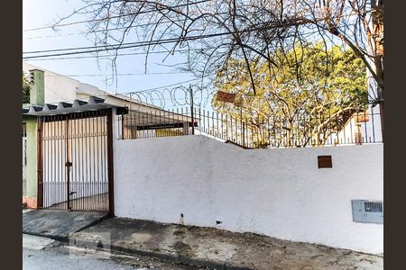 Casa à venda com 150m², 2 quartos e 2 vagasFachada