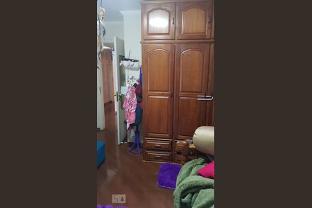 Apartamento à venda com 184m², 3 quartos e 3 vagasQuarto