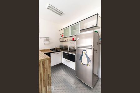 Cozinha de kitnet/studio para alugar com 1 quarto, 29m² em Pinheiros, São Paulo