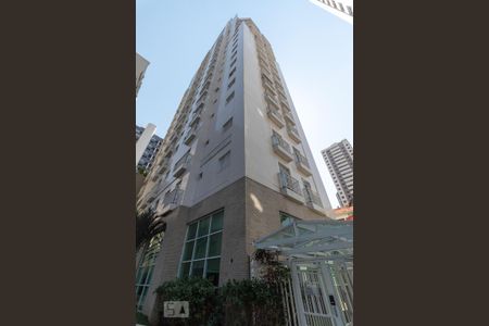 Studio para alugar com 29m², 1 quarto e 1 vaga Studio para alugar com 29m², 1 quarto e 1 vagaFachada