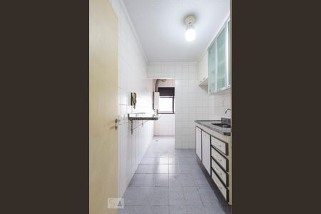 Cozinha de apartamento para alugar com 2 quartos, 60m² em Saúde, São Paulo