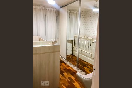 Quarto de apartamento à venda com 2 quartos, 56m² em Vila Galvão, Guarulhos