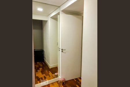 Suíte de apartamento à venda com 2 quartos, 56m² em Vila Galvão, Guarulhos