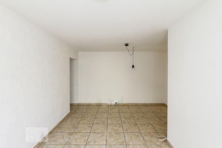 Apartamento para alugar com 74m², 2 quartos e 1 vagaSala