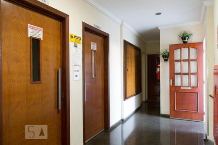 Apartamento para alugar com 60m², 1 quarto e 1 vaga Apartamento para alugar com 60m², 1 quarto e 1 vagaHall social