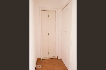 Apartamento para alugar com 60m², 1 quarto e 1 vaga Apartamento para alugar com 60m², 1 quarto e 1 vagaCorredor