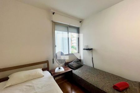 Quarto 1 de apartamento para alugar com 3 quartos, 110m² em Itaim Bibi, São Paulo