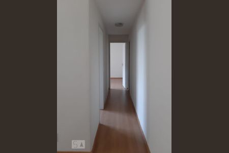 Apartamento à venda com 74m², 2 quartos e sem vaga Apartamento à venda com 74m², 2 quartos e sem vagaCorredor