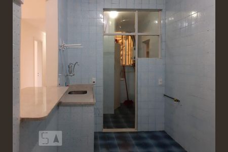 Apartamento à venda com 74m², 2 quartos e sem vaga Apartamento à venda com 74m², 2 quartos e sem vagaCozinha