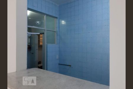 Apartamento à venda com 74m², 2 quartos e sem vaga Apartamento à venda com 74m², 2 quartos e sem vagaCozinha