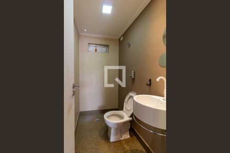 Lavabo de apartamento à venda com 3 quartos, 110m² em Água Branca, São Paulo
