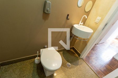 Lavabo de apartamento à venda com 3 quartos, 110m² em Água Branca, São Paulo