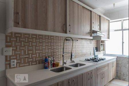 Apartamento à venda com 80m², 2 quartos e 1 vagaCozinha