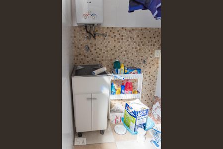 Apartamento à venda com 80m², 2 quartos e 1 vagaArea de serviço 