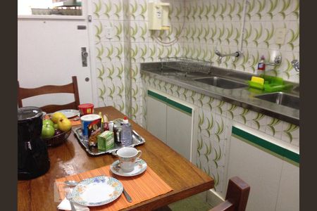 Apartamento à venda com 120m², 3 quartos e 1 vagaCozinha