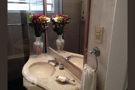 Apartamento à venda com 120m², 3 quartos e 1 vagaBanheiro 1