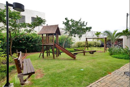 Apartamento à venda com 32m², 1 quarto e sem vagaÁrea Comum - Playground