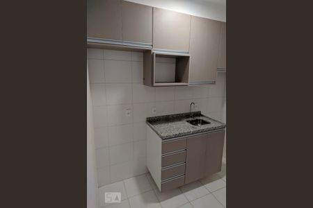 Cozinha de apartamento para alugar com 1 quarto, 35m² em Liberdade, São Paulo