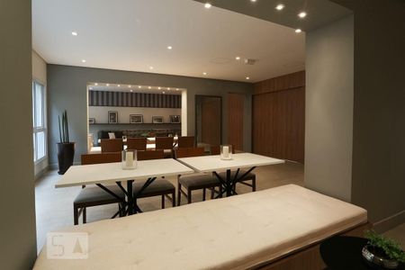 Apartamento para alugar com 35m², 1 quarto e sem vaga Apartamento para alugar com 35m², 1 quarto e sem vagaÁrea comum - Salão de festas