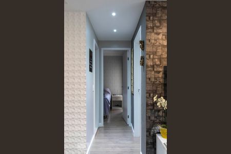 Corredor de apartamento à venda com 2 quartos, 52m² em Vila Santo Estéfano, São Paulo