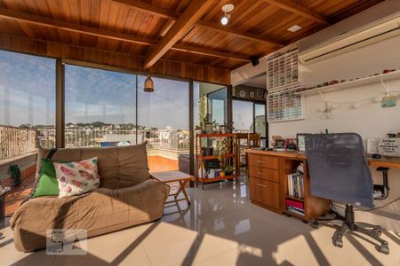 Apartamento à venda com 119m², 2 quartos e 1 vagaEscritório