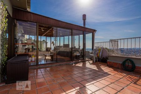 Apartamento à venda com 119m², 2 quartos e 1 vagaTerraço