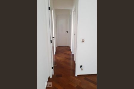 Corredor de apartamento para alugar com 4 quartos, 99m² em Vila Regente Feijó, São Paulo