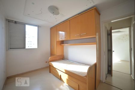Apartamento à venda com 56m², 2 quartos e 2 vagasQuarto 2