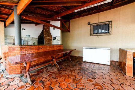 Apartamento à venda com 65m², 2 quartos e 1 vaga Apartamento à venda com 65m², 2 quartos e 1 vagaÁrea Comum - Churrasqueira