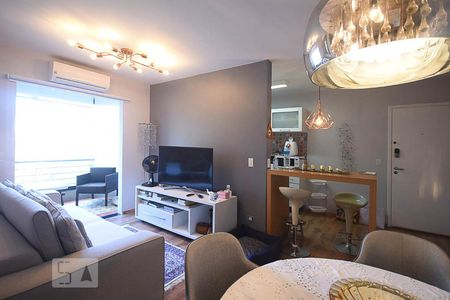 Sala de apartamento para alugar com 2 quartos, 70m² em Paraíso do Morumbi, São Paulo