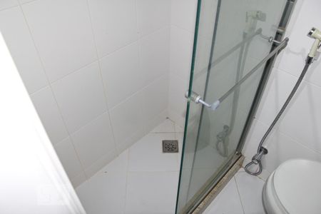 Apartamento à venda com 76m², 2 quartos e 1 vagaBanheiro 2