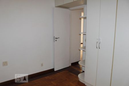Quarto 2 de apartamento à venda com 2 quartos, 76m² em Urca, Rio de Janeiro