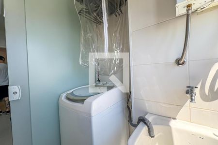 Apartamento para alugar com 69m², 2 quartos e 1 vagaÁrea de Serviço