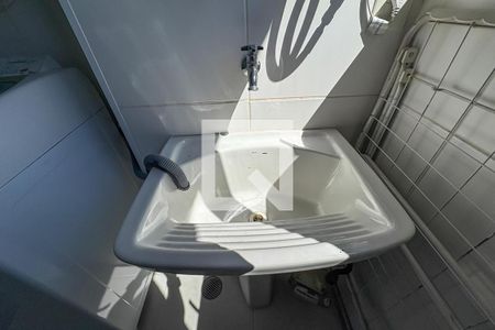 Apartamento para alugar com 69m², 2 quartos e 1 vagaÁrea de Serviço