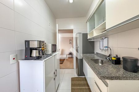 Apartamento para alugar com 69m², 2 quartos e 1 vagaCozinha