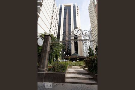 Fachada do Prédio de apartamento para alugar com 1 quarto, 35m² em Jardim Paulista, São Paulo