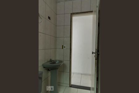 Casa à venda com 180m², 2 quartos e sem vagaBanheiro
