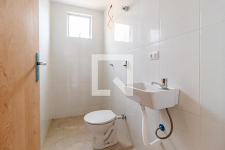 Banheiro Social de apartamento para alugar com 1 quarto, 37m² em Água Verde, Curitiba