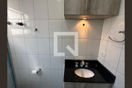 Banheiro Social de apartamento para alugar com 1 quarto, 38m² em Perdizes, São Paulo