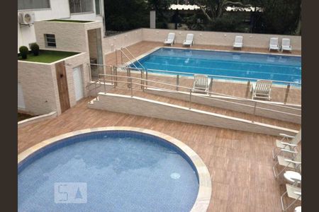 Apartamento à venda com 76m², 2 quartos e 2 vagasPiscina