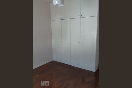 Quarto 1 de apartamento para alugar com 2 quartos, 67m² em Grajaú, Rio de Janeiro