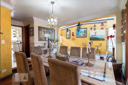 Casa à venda com 450m², 3 quartos e 5 vagasSala de jantar