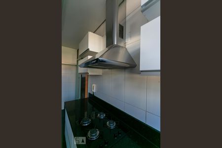 Cozinha de apartamento para alugar com 3 quartos, 90m² em Palmares, Belo Horizonte