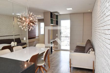 Sala de apartamento à venda com 2 quartos, 66m² em Cidade Luiza, Jundiaí
