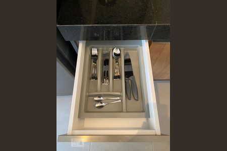 Studio à venda com 21m², 1 quarto e sem vagaArmário Cozinha