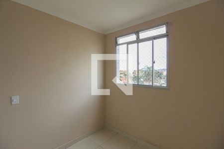 Quarto 1 de apartamento para alugar com 2 quartos, 45m² em Planalto, Belo Horizonte