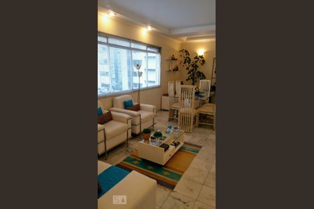 Sala de apartamento à venda com 2 quartos, 84m² em Cerqueira César, São Paulo