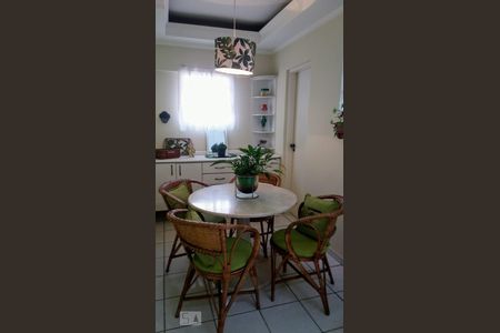 Apartamento à venda com 84m², 2 quartos e sem vagaCopa